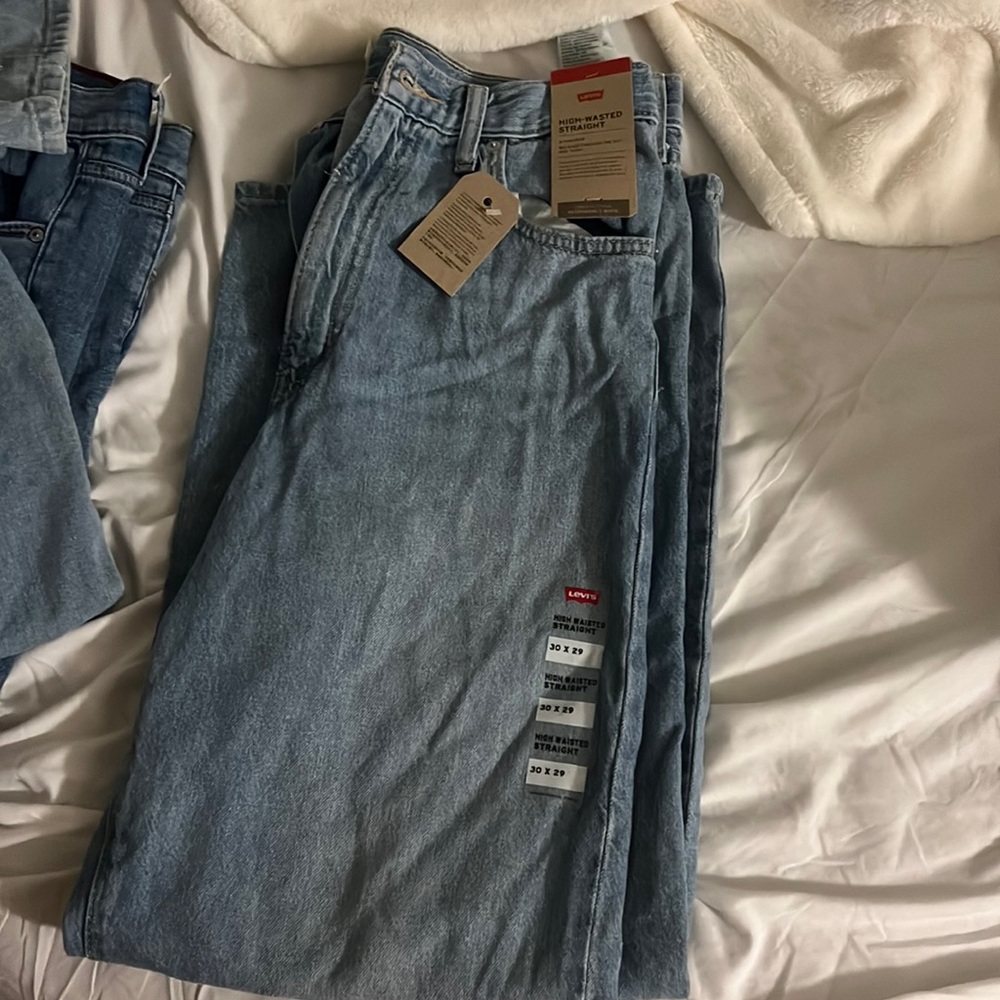 Women’s Levi’s High Waisted Straight Jean